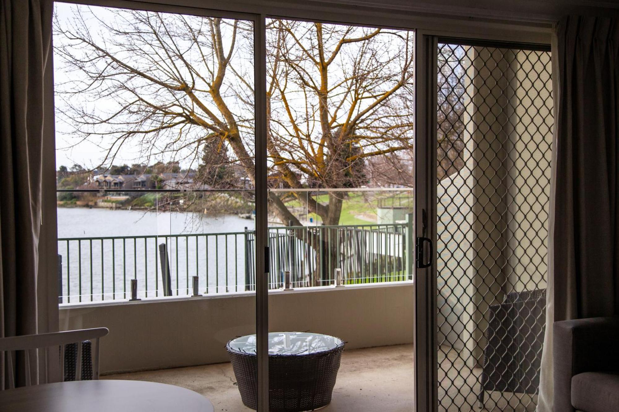 Nagambie Waterfront Motel Esterno foto