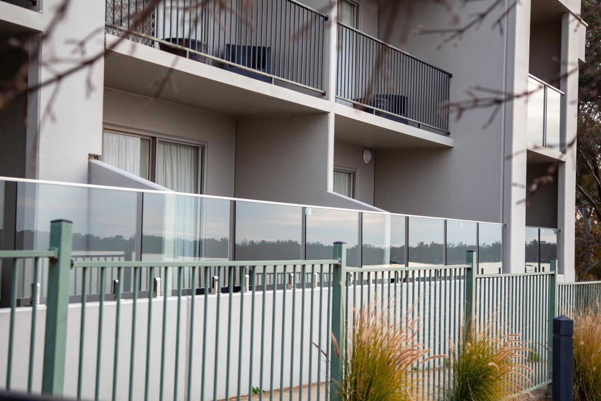 Nagambie Waterfront Motel Esterno foto