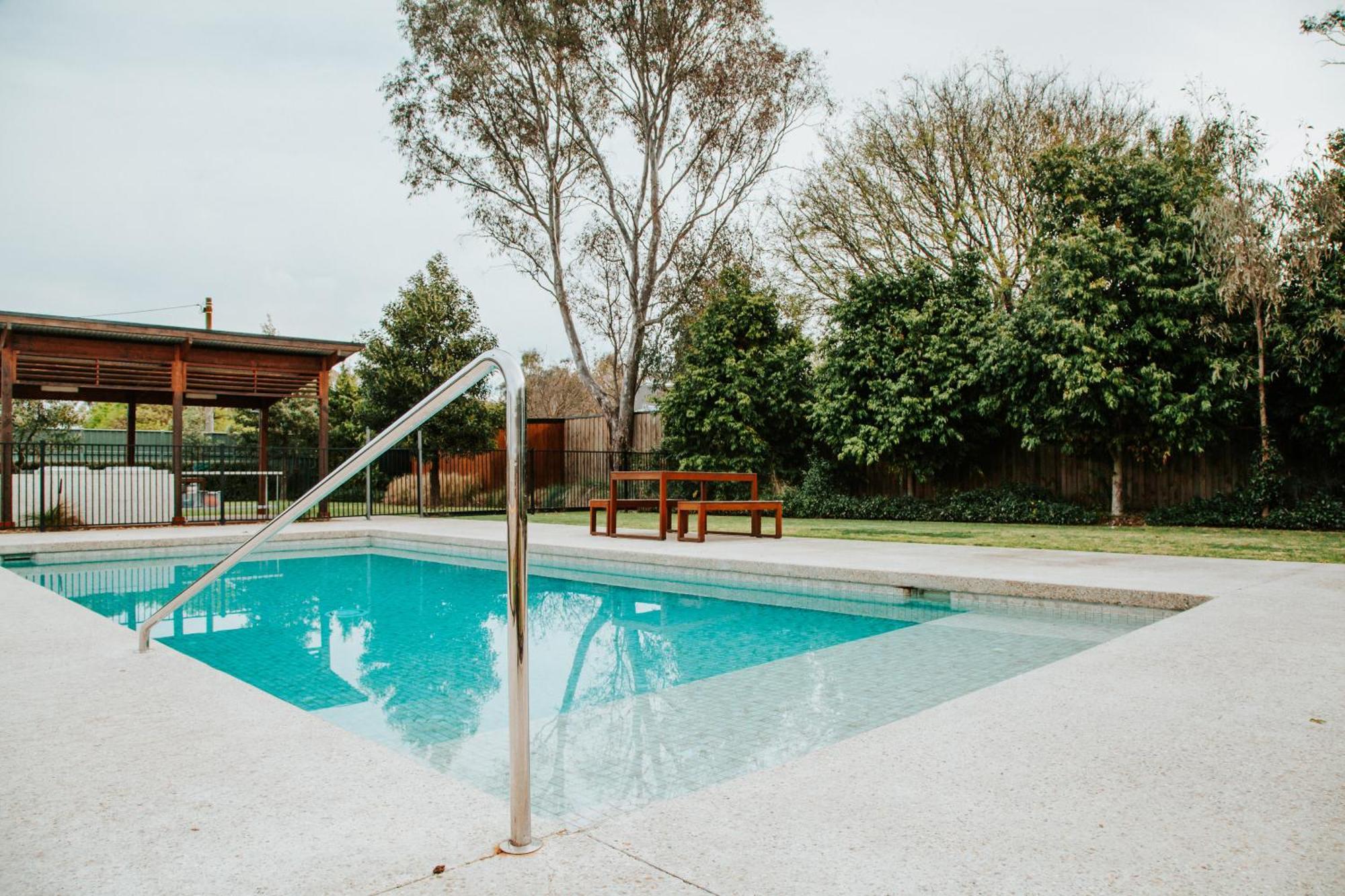 Nagambie Waterfront Motel Esterno foto